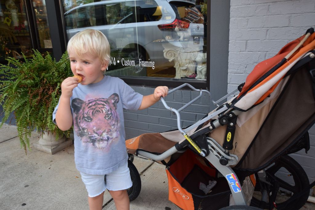 7-2019 art crawl 079 (1024x683).jpg